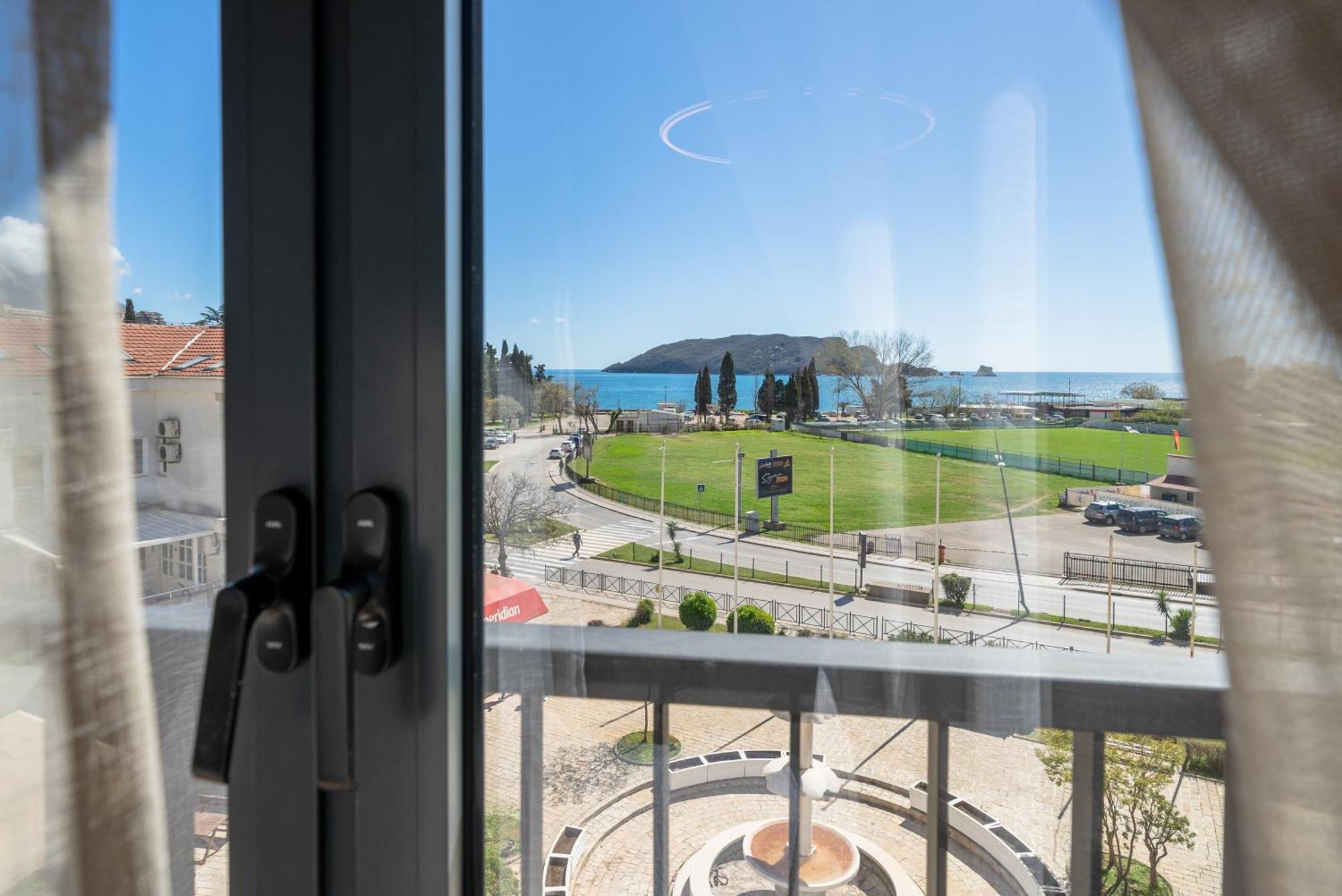 Hotel Millennium By Aycon Budva Exterior photo